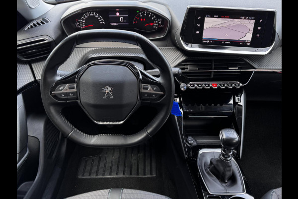 Peugeot 2008 1.2 PT Allure | 130 PK | Trekhaak | Navigatie | NL-Auto | Parkeersensoren | Climate Control |