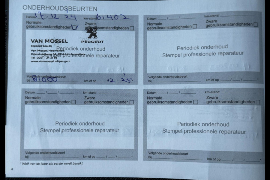 Peugeot 2008 1.2 PT Allure | 130 PK | Trekhaak | Navigatie | NL-Auto | Parkeersensoren | Climate Control |