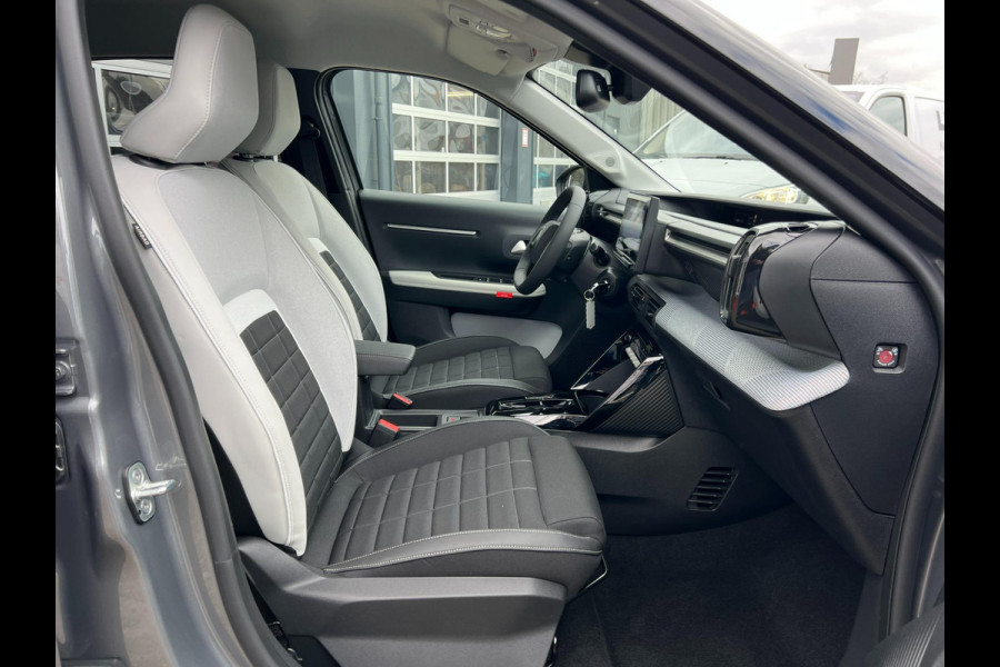 Citroën ë-C3 Max 44 kWh 3-Fase | Camera | Comforstoelen | Draadloze Carplay / Android Auto |