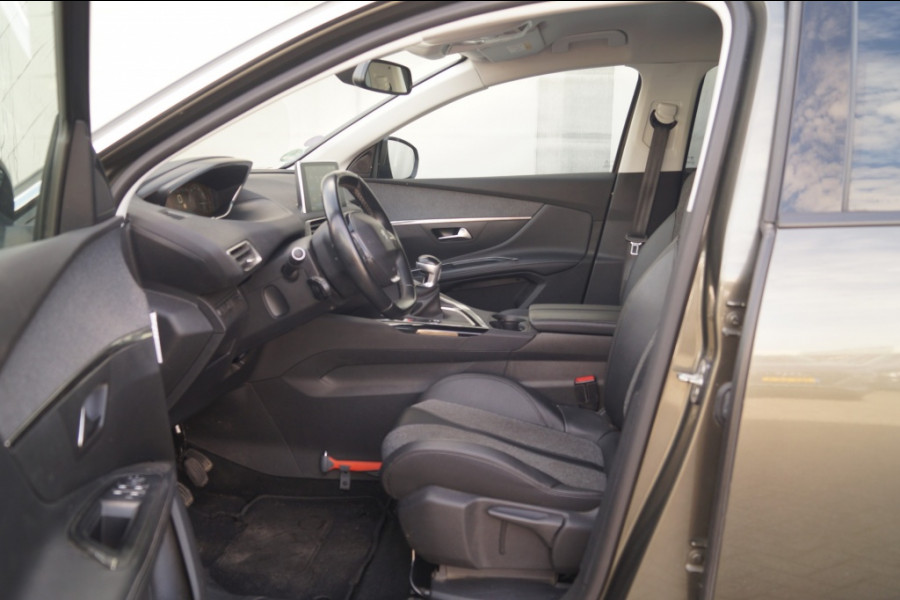 Peugeot 5008 1.2 PureTech Allure 7-persoons -NAVI-ECC-PDC-CRUISE-