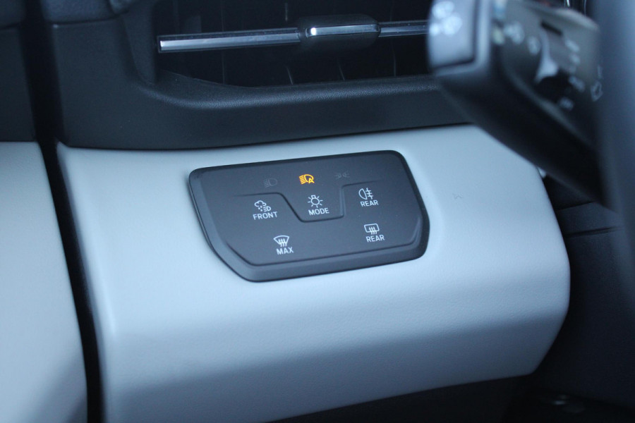 Ford Capri Extended Range AWD 79 kWh 340pk | AGR stoelen | Warmte pomp | 21 inch Licht metaal | Panorama Dak | Driver Assistance Pack