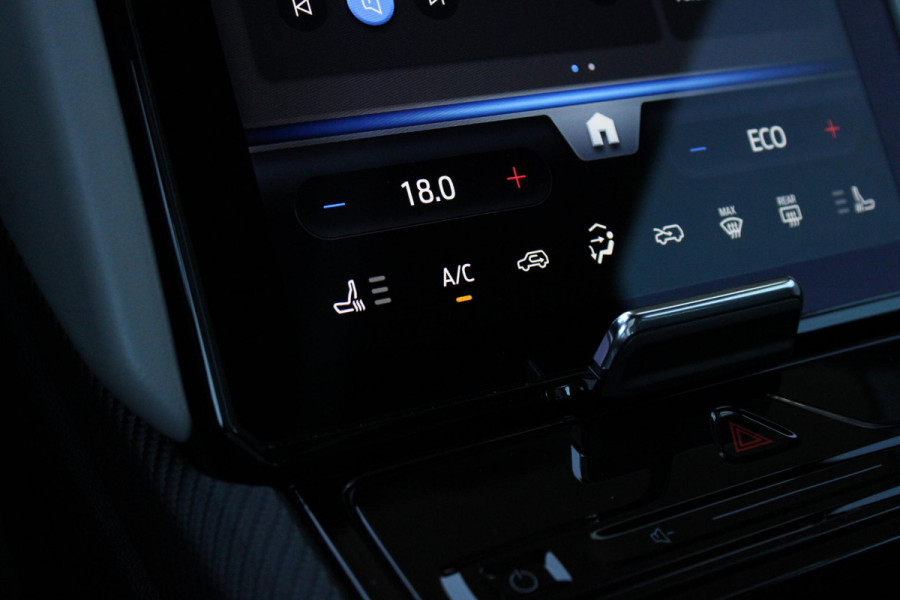 Ford Capri Extended Range AWD 79 kWh 340pk | AGR stoelen | Warmte pomp | 21 inch Licht metaal | Panorama Dak | Driver Assistance Pack