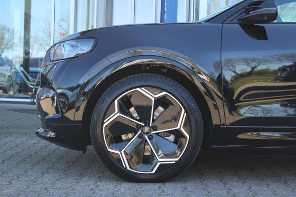 Ford Capri Extended Range AWD 79 kWh 340pk | AGR stoelen | Warmte pomp | 21 inch Licht metaal | Panorama Dak | Driver Assistance Pack