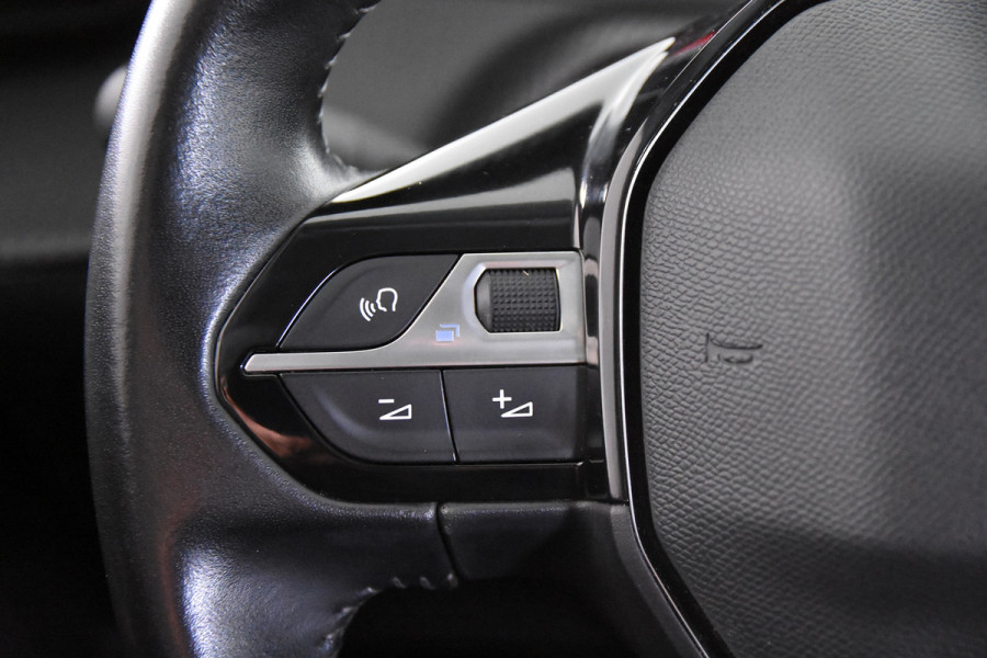 Peugeot 208 1.2 Active *1ste Eigenaar*Navigatie*Carplay*PDC*