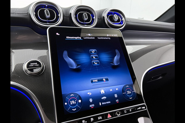 Mercedes-Benz GLC 300e 4MATIC Business Solution AMG | Premium | Nightpakket | Trekhaak | 20” multispaaks AMG-velgen | Smartphone-integratie | 360° camera | Sfeerverlichting | URBAN GUARD Plus |