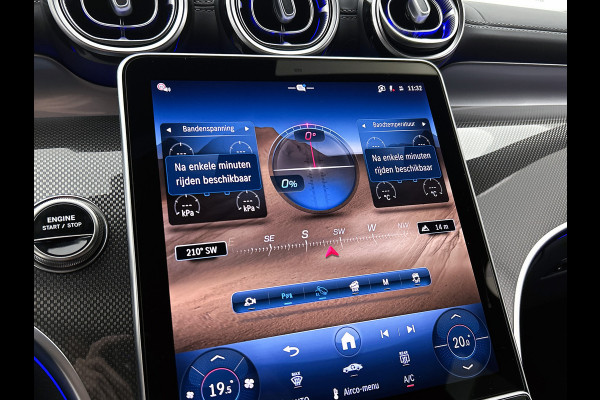 Mercedes-Benz GLC 300e 4MATIC Business Solution AMG | Premium | Nightpakket | Trekhaak | 20” multispaaks AMG-velgen | Smartphone-integratie | 360° camera | Sfeerverlichting | URBAN GUARD Plus |