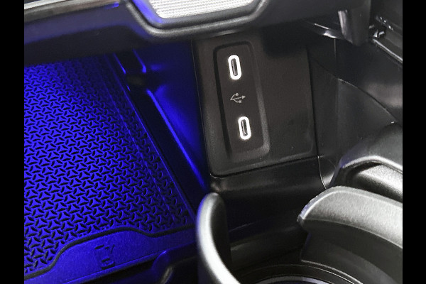 Mercedes-Benz GLC 300e 4MATIC Business Solution AMG | Premium | Nightpakket | Trekhaak | 20” multispaaks AMG-velgen | Smartphone-integratie | 360° camera | Sfeerverlichting | URBAN GUARD Plus |