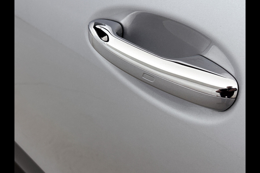 Mercedes-Benz GLC 300e 4MATIC Business Solution AMG | Premium | Nightpakket | Trekhaak | 20” multispaaks AMG-velgen | Smartphone-integratie | 360° camera | Sfeerverlichting | URBAN GUARD Plus |