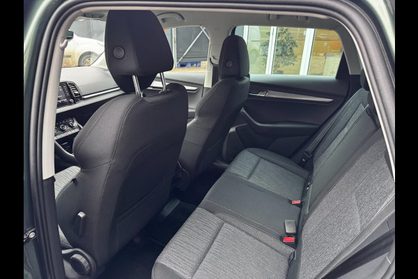 Škoda Karoq 1.5 TSI ACT Sportline Business | 150 PK | Automaat | Trekhaak | Adaptive Cruise | Climate Control | Stoelverwarming