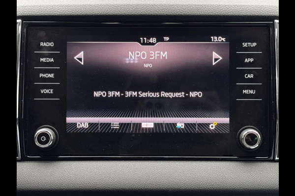 Škoda Karoq 1.5 TSI ACT Sportline Business | 150 PK | Automaat | Trekhaak | Adaptive Cruise | Climate Control | Stoelverwarming