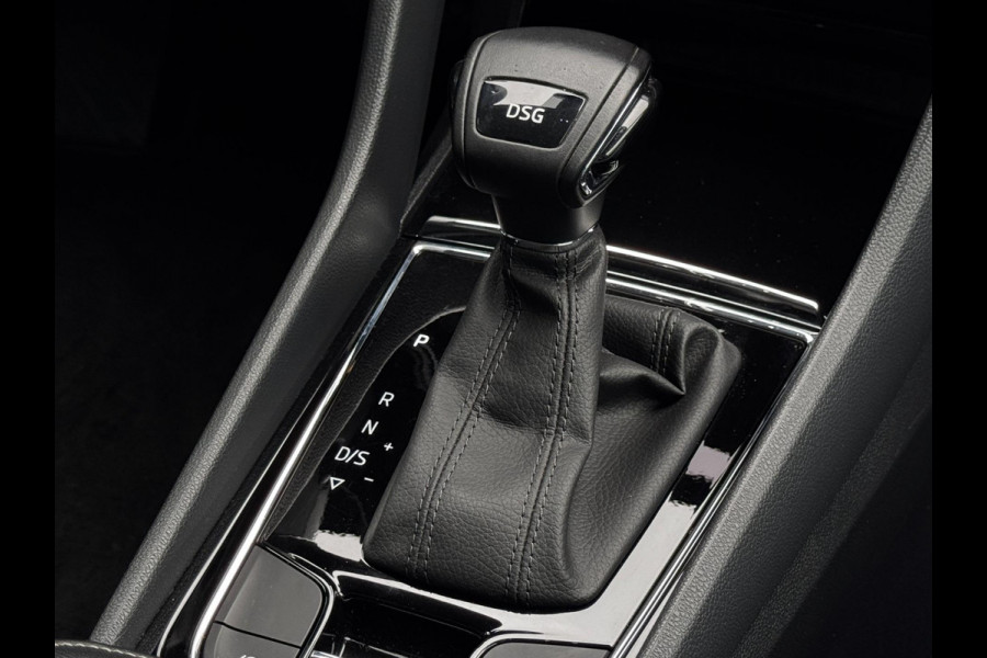 Škoda Karoq 1.5 TSI ACT Sportline Business | 150 PK | Automaat | Trekhaak | Adaptive Cruise | Climate Control | Stoelverwarming