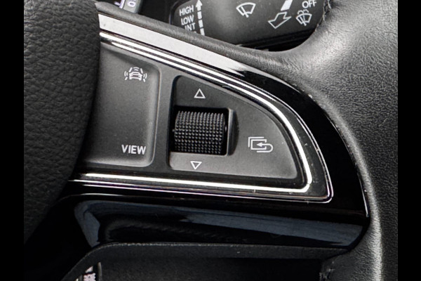 Škoda Karoq 1.5 TSI ACT Sportline Business | 150 PK | Automaat | Trekhaak | Adaptive Cruise | Climate Control | Stoelverwarming