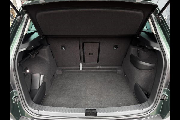 Škoda Karoq 1.5 TSI ACT Sportline Business | 150 PK | Automaat | Trekhaak | Adaptive Cruise | Climate Control | Stoelverwarming