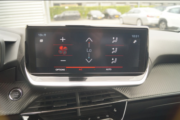 Peugeot 2008 1.2 PureTech Allure -NAVI-ECC-PDC-CRUISE-