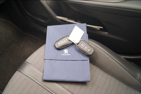 Peugeot 2008 1.2 PureTech Allure -NAVI-ECC-PDC-CRUISE-