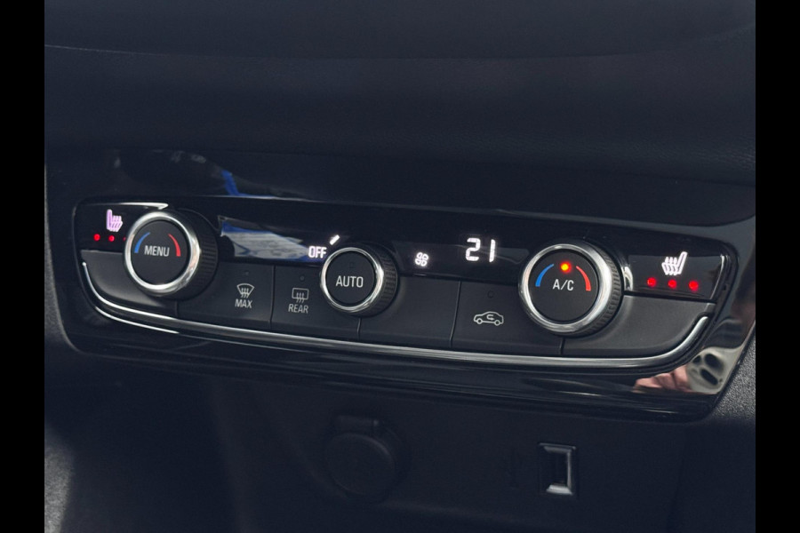 Opel Corsa 1.2 Elegance | Panoramadak | Camera | PDC Voor + Achter | Climate control | Stoel + Stuurverwarming