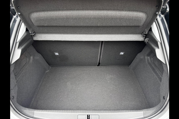 Opel Corsa 1.2 Elegance | Panoramadak | Camera | PDC Voor + Achter | Climate control | Stoel + Stuurverwarming