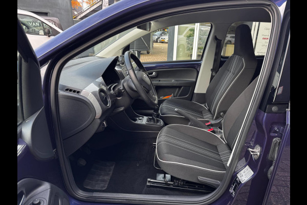 Seat Mii 1.0 Sport Intense | Trekhaak | Parkeersensoren | Cruise Control | Airco | Lichtmetalen Velgen