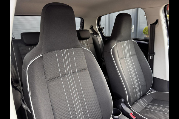 Seat Mii 1.0 Sport Intense | Trekhaak | Parkeersensoren | Cruise Control | Airco | Lichtmetalen Velgen