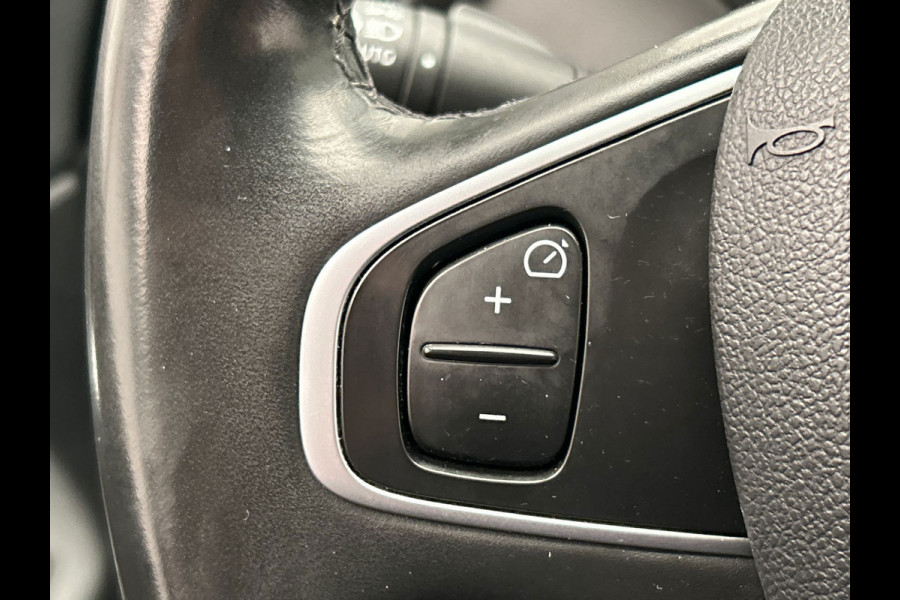 Renault Captur 0.9 TCe Intens | Origineel NL | Cruise-control | Climate-control | Trekhaak | Keyless | Navigatie | Camera |