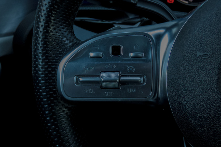 Mercedes-Benz CLA-Klasse Shooting Brake 250 Premium Plus AMG | PANORAMADAK | STOELVERWARMING | CAMERA | AMBIANT LIGHT