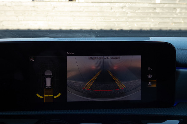 Mercedes-Benz CLA-Klasse Shooting Brake 250 Premium Plus AMG | PANORAMADAK | STOELVERWARMING | CAMERA | AMBIANT LIGHT