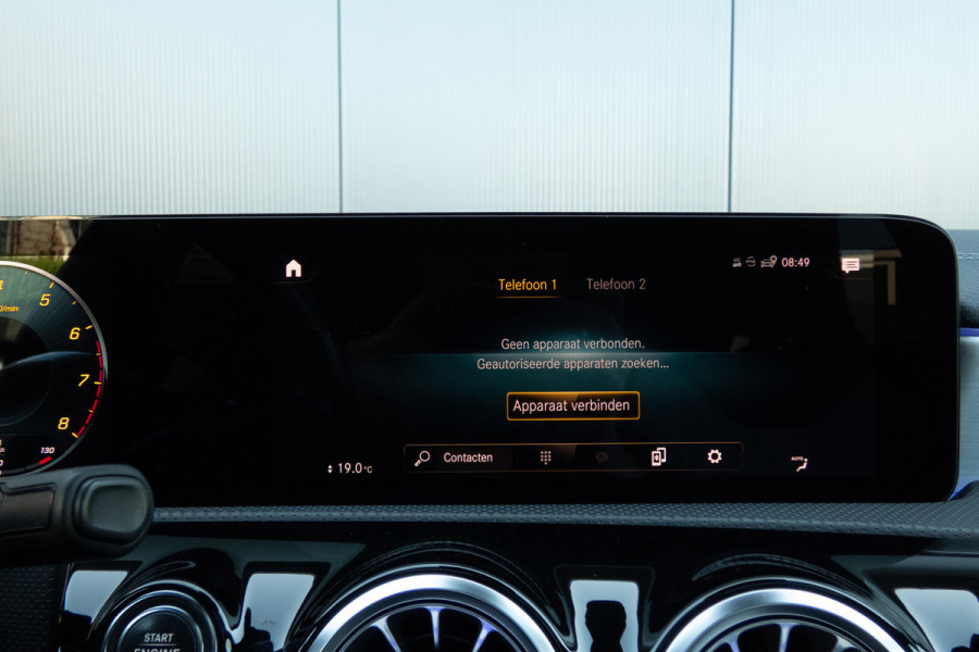 Mercedes-Benz CLA-Klasse Shooting Brake 250 Premium Plus AMG | PANORAMADAK | STOELVERWARMING | CAMERA | AMBIANT LIGHT