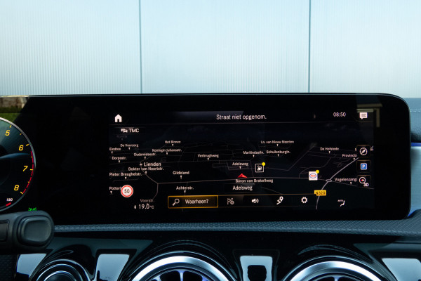 Mercedes-Benz CLA-Klasse Shooting Brake 250 Premium Plus AMG | PANORAMADAK | STOELVERWARMING | CAMERA | AMBIANT LIGHT