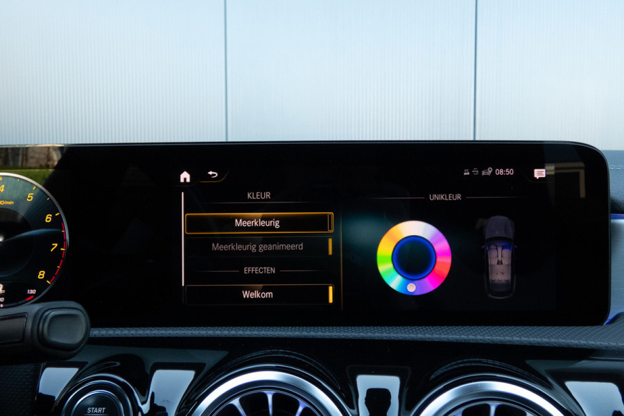 Mercedes-Benz CLA-Klasse Shooting Brake 250 Premium Plus AMG | PANORAMADAK | STOELVERWARMING | CAMERA | AMBIANT LIGHT