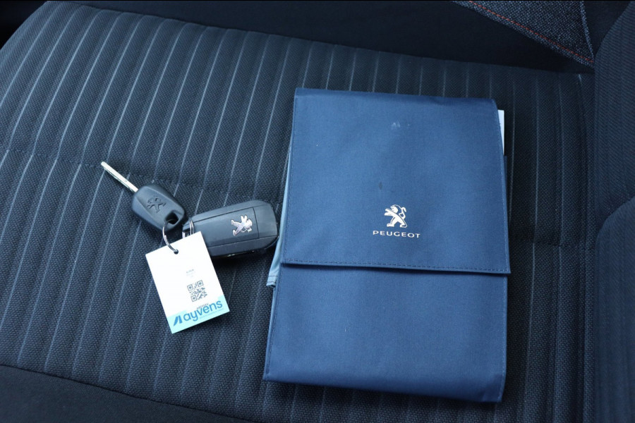 Peugeot 208 1.2 PureTech Active org.NL Carplay Lane assist