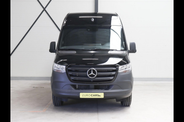 Mercedes-Benz Sprinter 315 CDI Automaat L2H2 PRO Airco MBUX Navigatie Adaptive Cruise Control Leder PDC VA + Camera Trekhaak 3500kg Comfortstoel