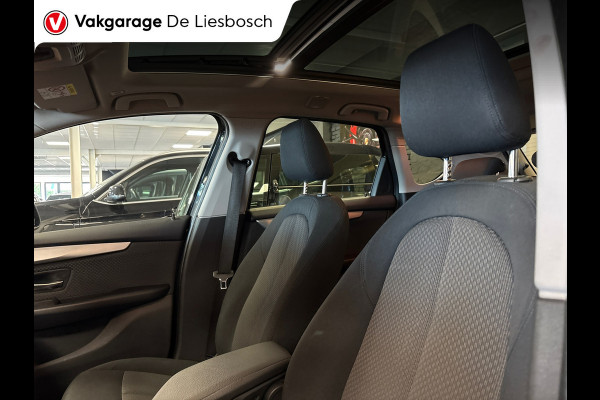 BMW 2 Serie Active Tourer 225xe iPerformance High Executive,pano/navi/camera/stoelverw/elec klep