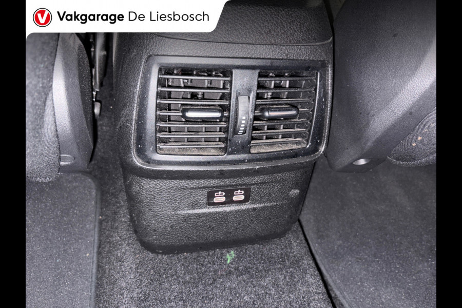 BMW 2 Serie Active Tourer 225xe iPerformance High Executive,pano/navi/camera/stoelverw/elec klep