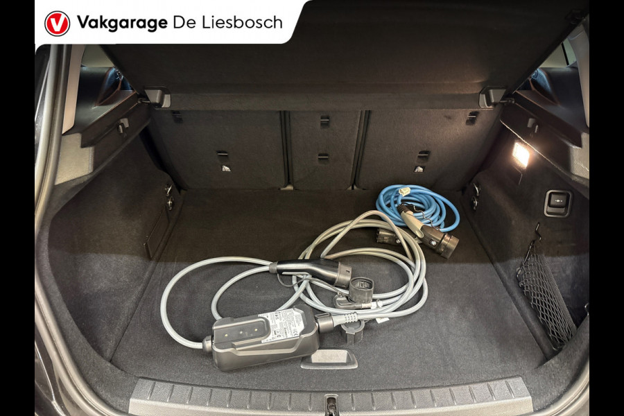 BMW 2 Serie Active Tourer 225xe iPerformance High Executive,pano/navi/camera/stoelverw/elec klep