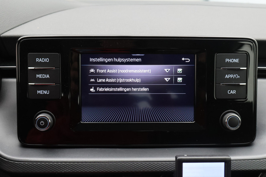 Škoda SCALA 1.0 TSI Active