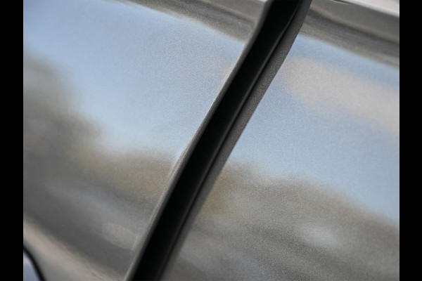 Audi Q8 60 TFSI e quattro Pro Line S Competition | B&O advanced | Audi exclusive | 5 jaar garantie | Panoramadak | massage stoelen | 4 wiel besturing | Alcantara hemel | Soft-close | Elektr. Trekhaak | Achteras besturing | Oled achterlichte