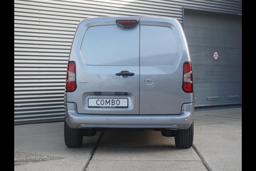 Opel Combo TECH L1 50kWh | 0% rente | 8 jaar garantie | navigatie | Apple Carplay | camera | digitale binnenspiegel | parkeersensoren v/a | dodehoekdetectie | bumpers in kleur | Climate Control | etc.