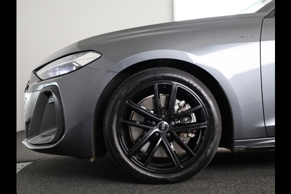 Audi A5 Avant 2.0 e-hybrid quattro S edition 299 PK | SOH 97% | Matrix Led Verlichting | Rondomzicht camera | S-Line | Multimediascherm Passagier |  Verlengde garantie