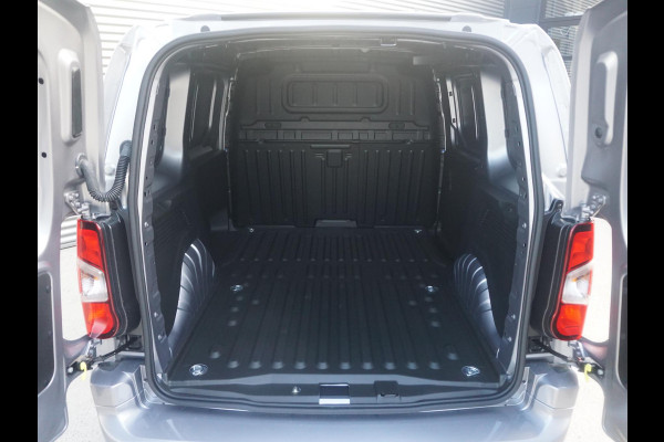 Opel Combo TECH L1 50kWh | 8 jaar garantie | navigatie | Apple Carplay | camera | digitale binnenspiegel | parkeersensoren v/a | dodehoekdetectie | bumpers in kleur | Climate Control | etc.