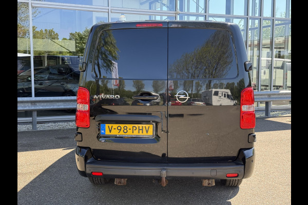 Opel Vivaro 2.0 CDTI L3H1 Innovation | 2X Schuifd. | Stoelverw. | Trekhaak | Inrichting | LM Velgen
