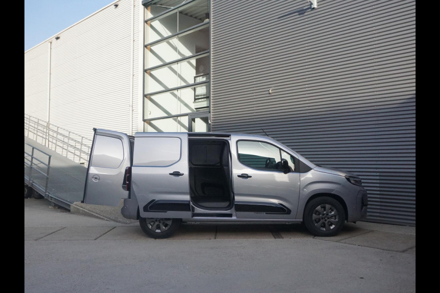 Opel Combo TECH L1 50kWh | 0% rente | 8 jaar garantie | navigatie | Apple Carplay | camera | digitale binnenspiegel | parkeersensoren v/a | dodehoekdetectie | bumpers in kleur | Climate Control | etc.