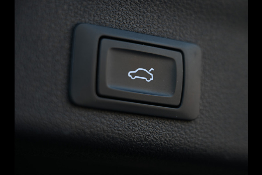 Audi A6 Avant 45 TFSI quattro S edition | B&O Sound | Panoramadak | Privacy glass | Matrix led 360 Camera | Dodehoek detectie