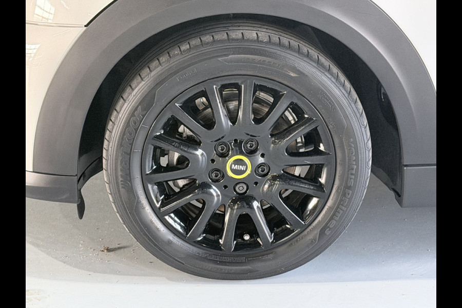 MINI Mini Electric Cooper S 33 kWh SOH 100 % Navigatie