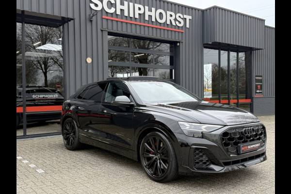 Audi Q8 Q8 55 Tfsi S-LINE Competiton 23 inch soft close RS zetels head-up trekhaak B&O