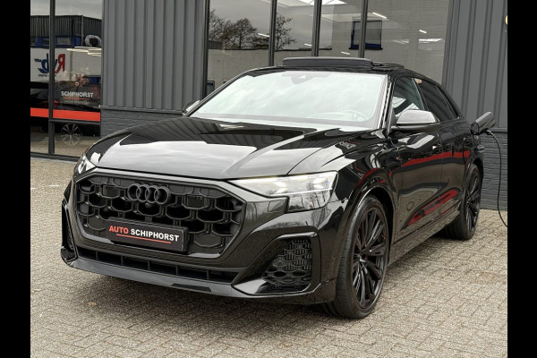 Audi Q8 Q8 55 Tfsi S-LINE Competiton 23 inch soft close RS zetels head-up trekhaak B&O