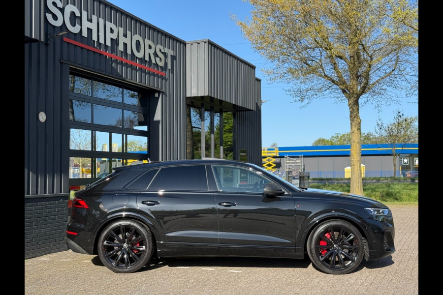 Audi Q8 Q8 55 Tfsi S-LINE Competiton 23 inch soft close RS zetels head-up trekhaak B&O