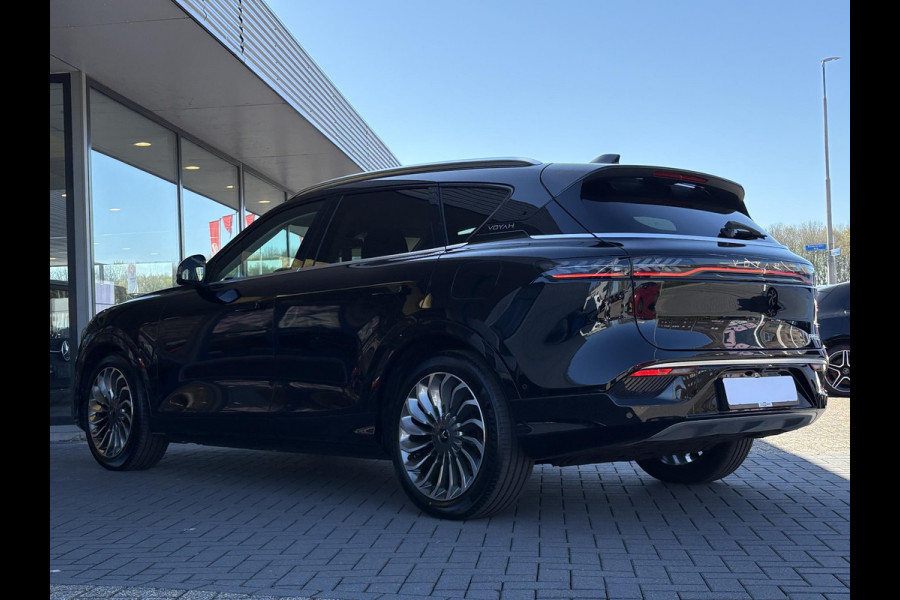 VOYAH Free Flagship 4WD 106 kWh | Panoramadak | Dynaudio Hi-FI | 360° Camera | Luchtvering | Adaptieve Cruise Control | Dodehoekassistent | Apple CarPlay | Android Auto | Elektrisch Verstelbare Stoelen + Massage | Stoelverwarming | Stoelventilatie | Sfeerverlichting |