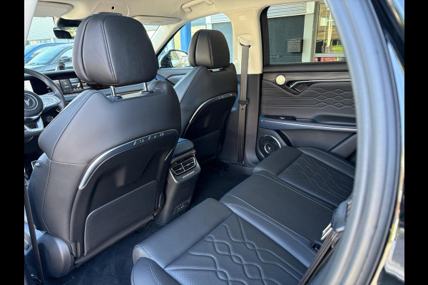 VOYAH Free Flagship 4WD 106 kWh | Panoramadak | Dynaudio Hi-FI | 360° Camera | Luchtvering | Adaptieve Cruise Control | Dodehoekassistent | Apple CarPlay | Android Auto | Elektrisch Verstelbare Stoelen + Massage | Stoelverwarming | Stoelventilatie | Sfeerverlichting |
