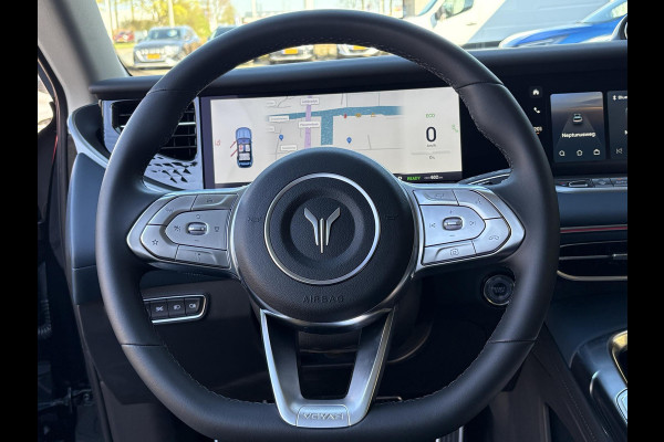 VOYAH Free Flagship 4WD 106 kWh | Panoramadak | Dynaudio Hi-FI | 360° Camera | Luchtvering | Adaptieve Cruise Control | Dodehoekassistent | Apple CarPlay | Android Auto | Elektrisch Verstelbare Stoelen + Massage | Stoelverwarming | Stoelventilatie | Sfeerverlichting |