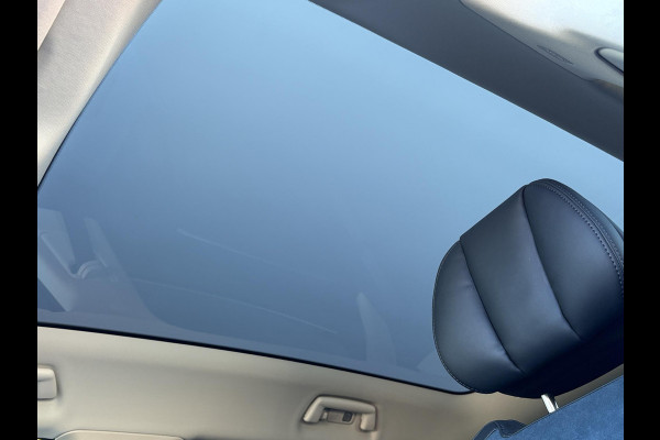 VOYAH Free Flagship 4WD 106 kWh | Panoramadak | Dynaudio Hi-FI | 360° Camera | Luchtvering | Adaptieve Cruise Control | Dodehoekassistent | Apple CarPlay | Android Auto | Elektrisch Verstelbare Stoelen + Massage | Stoelverwarming | Stoelventilatie | Sfeerverlichting |